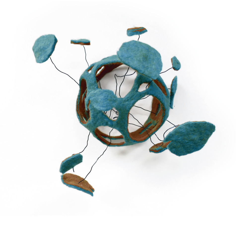 Kunst, künstlerisches Arbeiten, Kunstkurse, Zeichnen, Malen, Filzobjekte, Upcyclingart, Konzeptkunst,spielerische Kunstobjekte, Kurs Filzen, Kurs Improvisationstheater, Kursleitung, Fotografie, Minimalistische Fotografie, Makrofotografie, Skulptur